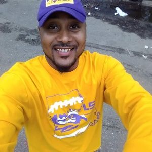 Meet your Posher, Mack